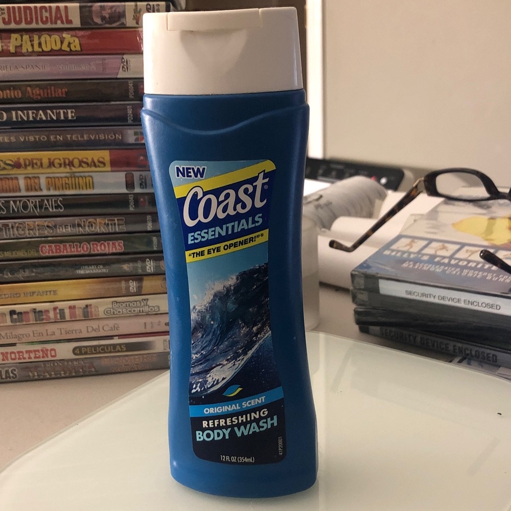 Coast Essentials Refreshing Body Wash - Blue